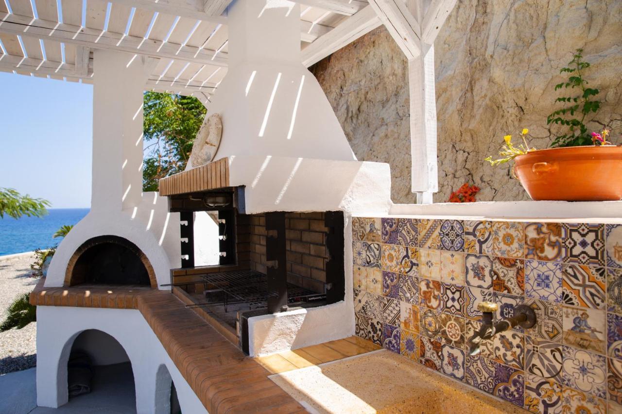 Anatoli Traditional Villa アルハンゲロス エクステリア 写真